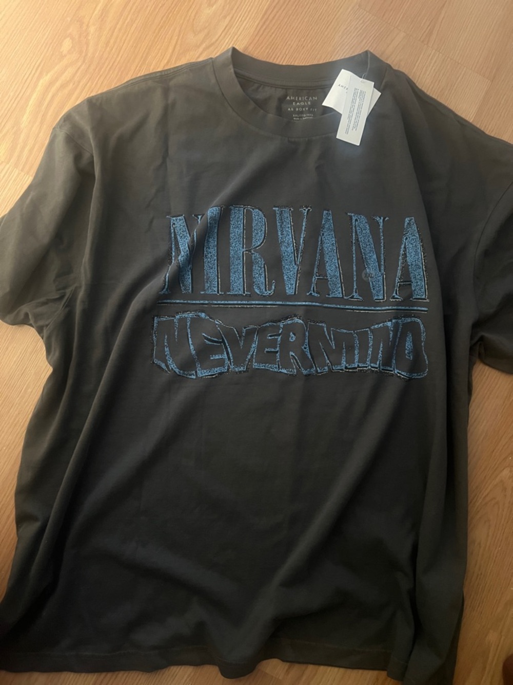 VIRAL🚨NWT AMERICAN EAGLE Nirvana Nevermind Graphic Tee oversized read all🚨